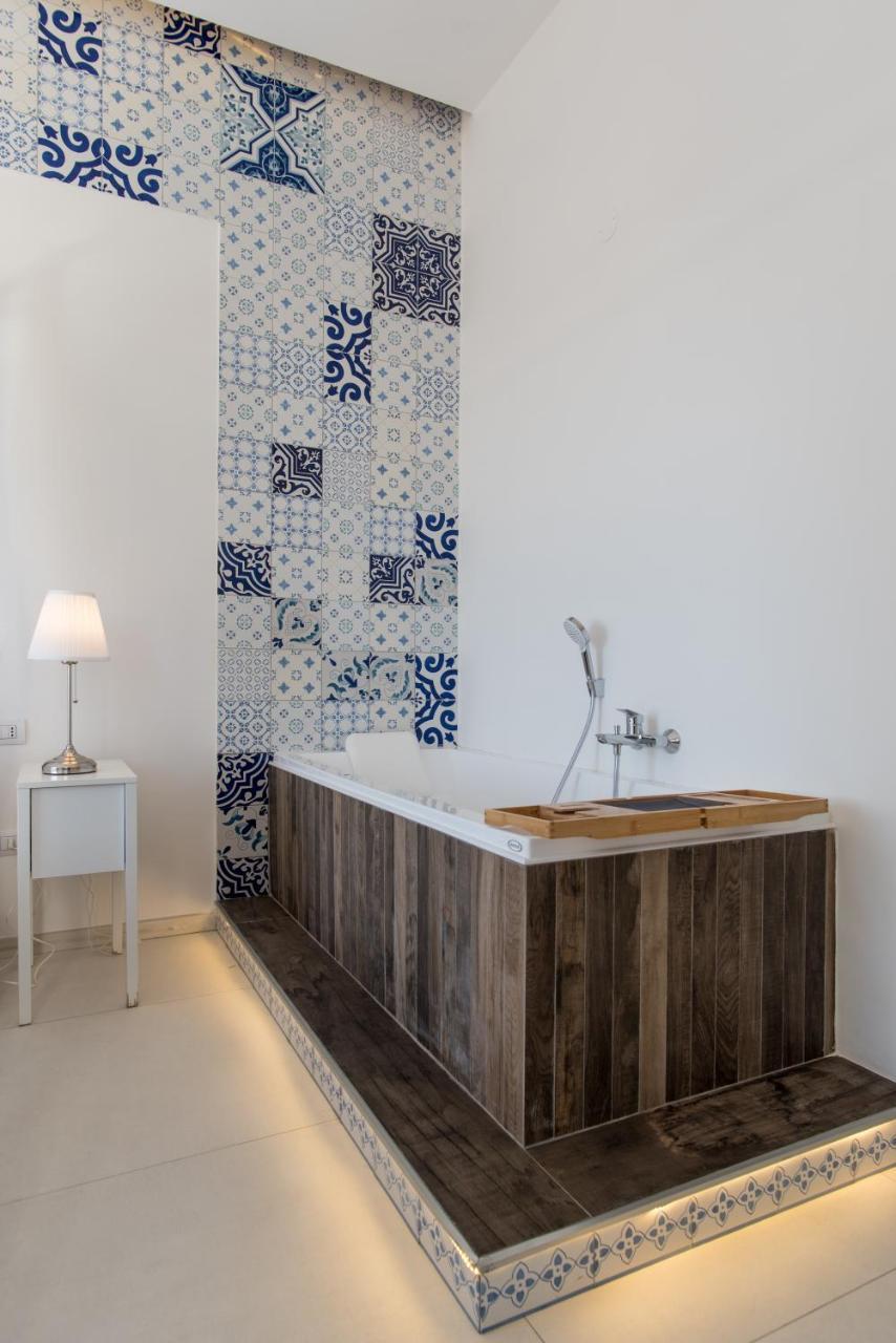 Relais Mareluna - Luxury Apartments Salerno Exterior photo